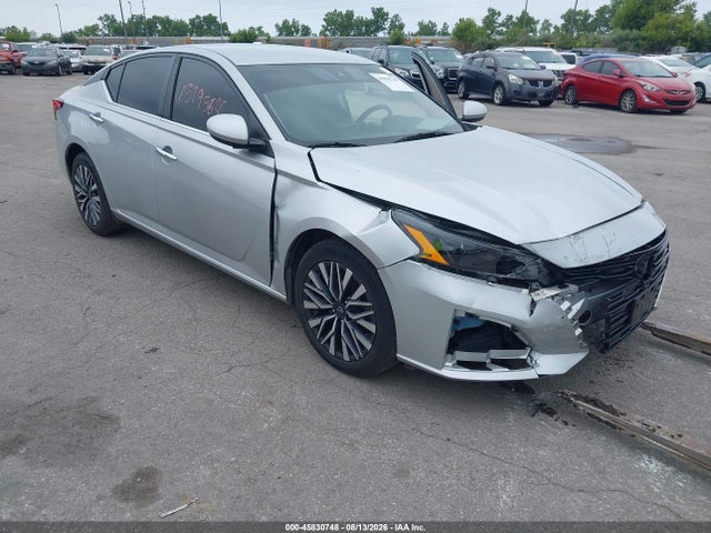 2023 NISSAN ALTIMA SV FWD