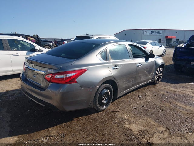 2016 Nissan ALTIMA 2.5 SR — фото 4