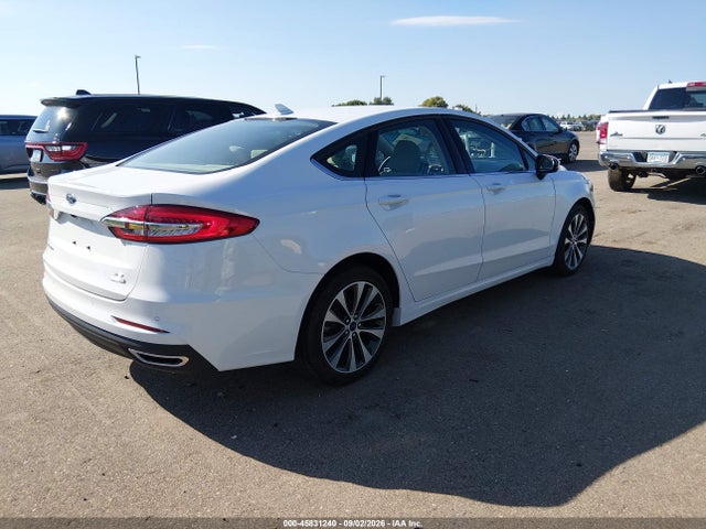 2020 FORD FUSION SE 4
