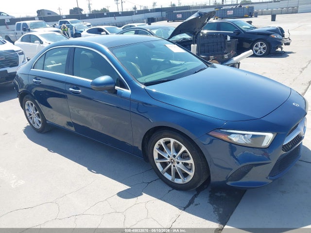 2019 MERCEDES-BENZ A 