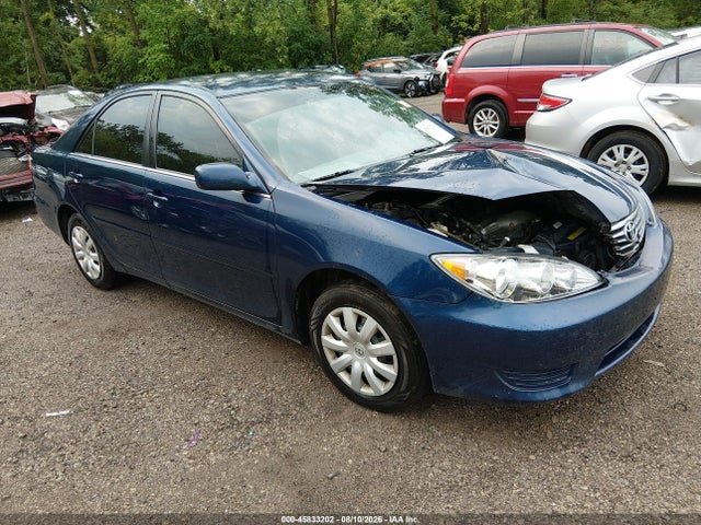 2005 TOYOTA CAMRY LE