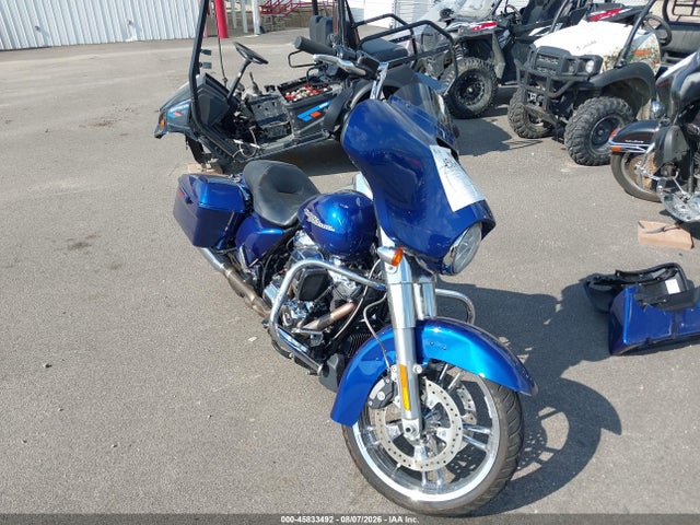 2017 HARLEY-DAVIDSON FLHX STREET GLIDE
