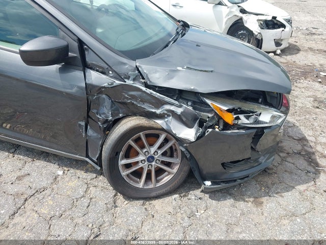 2018 FORD FOCUS SE 17