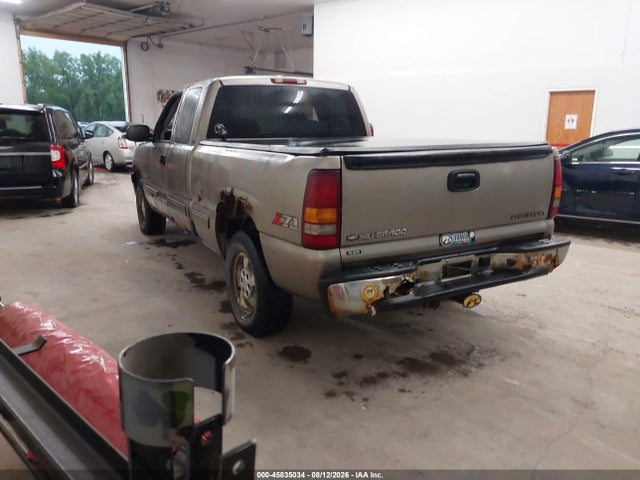 2002 Chevrolet SILVERADO 1500 LT — фото 3