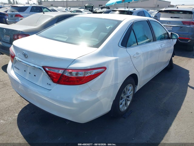 2017 TOYOTA CAMRY LE 4