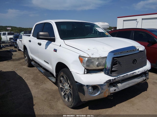 2013 TOYOTA TUNDRA GRADE 5.7L V8