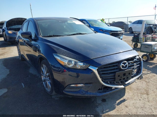 2018 MAZDA MAZDA3 TOURING