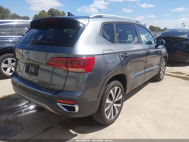2023 VOLKSWAGEN TAOS 1.5T SE 4