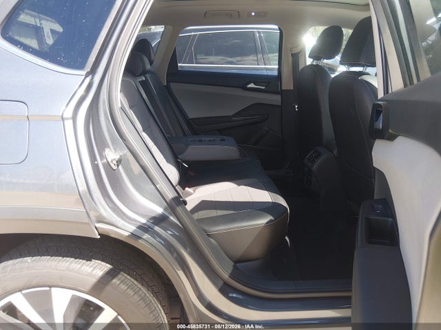 2023 VOLKSWAGEN TAOS 1.5T SE 8