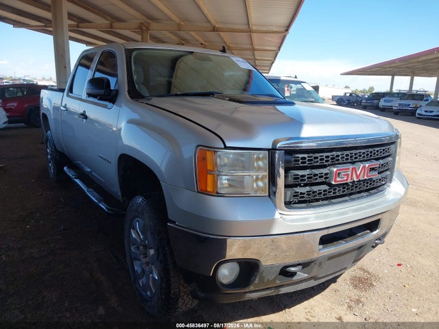 صورة 1 لـ 2011 GMC SIERRA 2500HD SLE