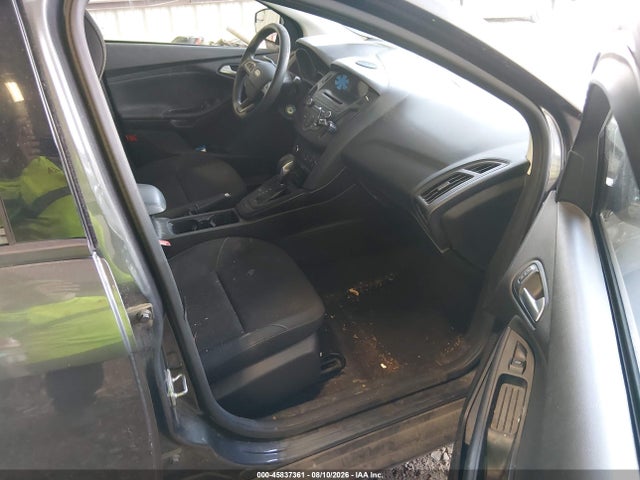 2017 FORD FOCUS SE 5