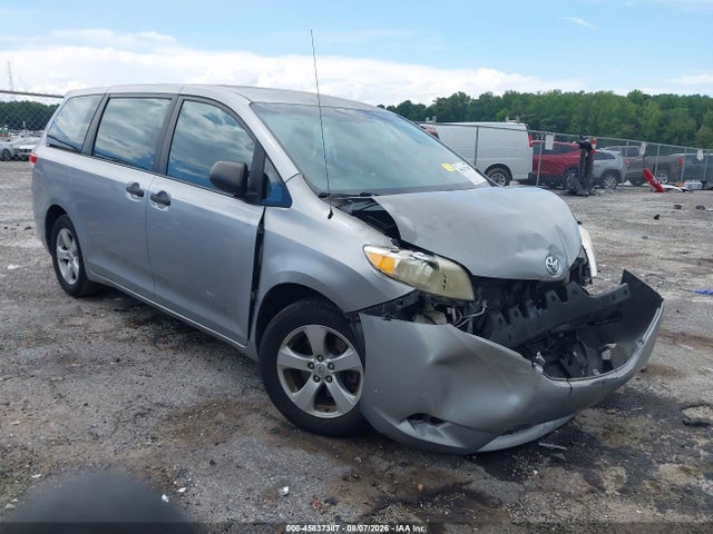 2012 TOYOTA SIENNA BASE V6 7 PASSENGER