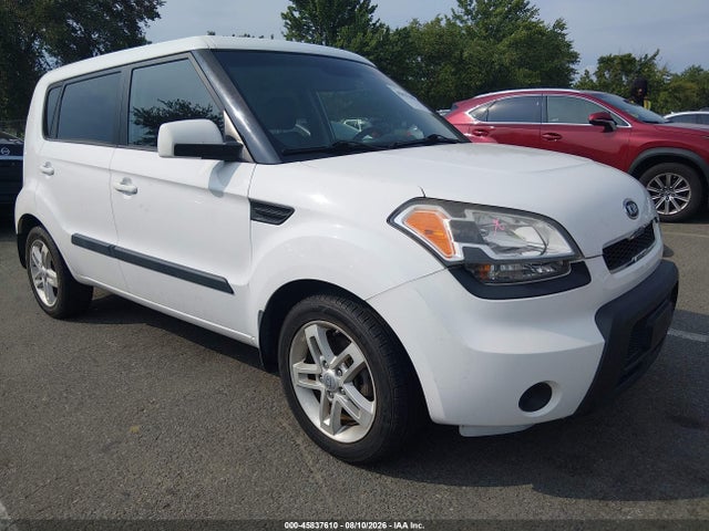 2011 KIA SOUL +