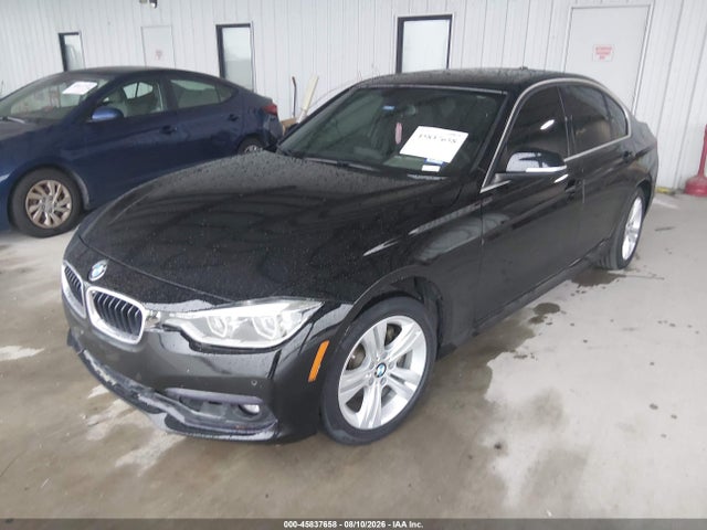 صورة مصغرة 2 لـ 2017 BMW 3 SERIES 330I