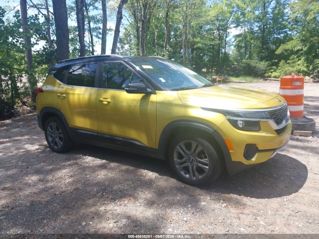 2021 KIA SELTOS S