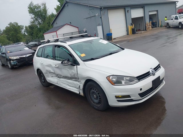 2016 VOLKSWAGEN GOLF TSI SE 4-DOOR