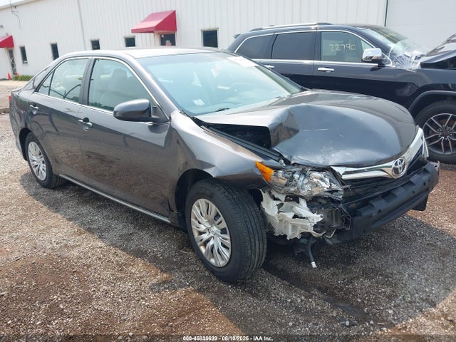 2013 TOYOTA CAMRY LE