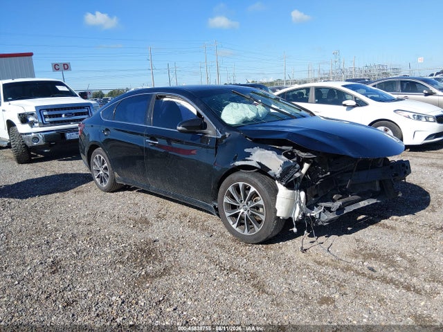 2016 TOYOTA AVALON XLE
