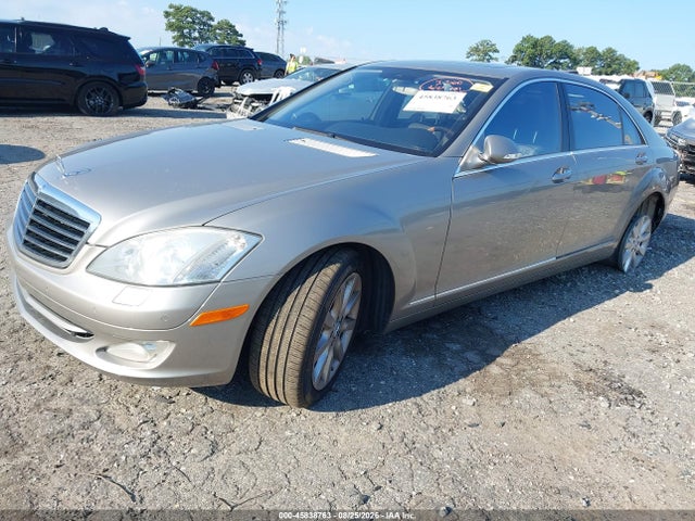 صورة 2 لـ 2007 Mercedes-BENZ S 550