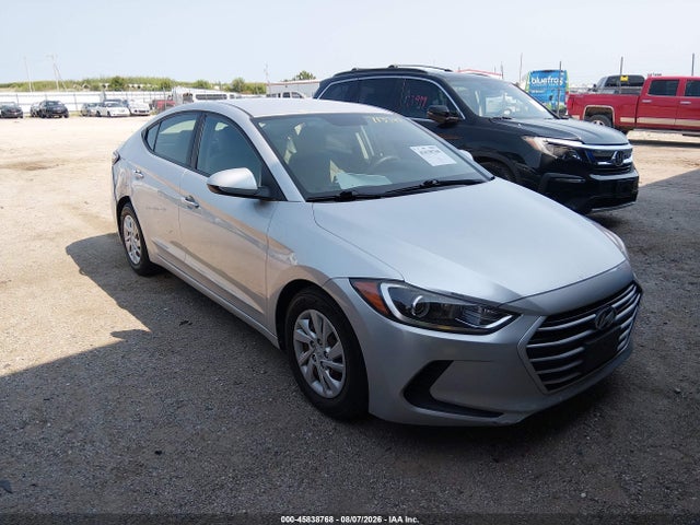 2017 HYUNDAI ELANTRA SE