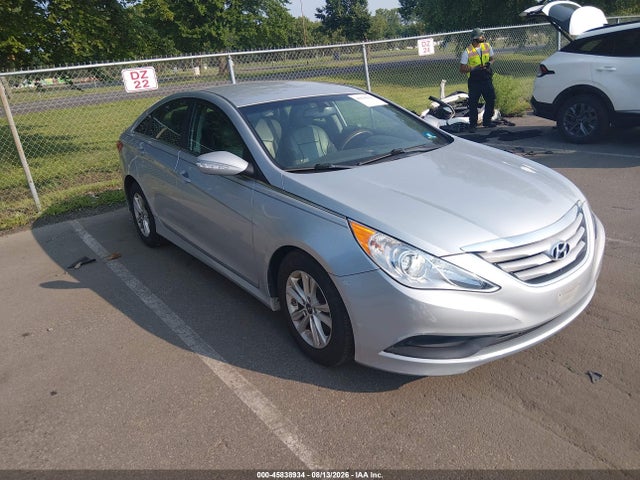 2014 HYUNDAI SONATA GLS