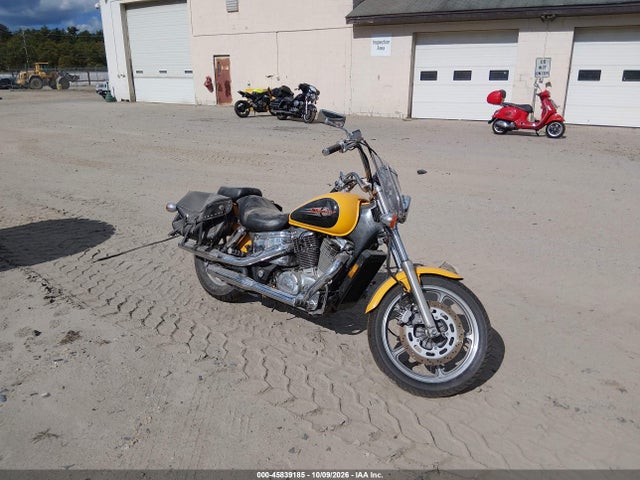 1999 HONDA VT1100 C