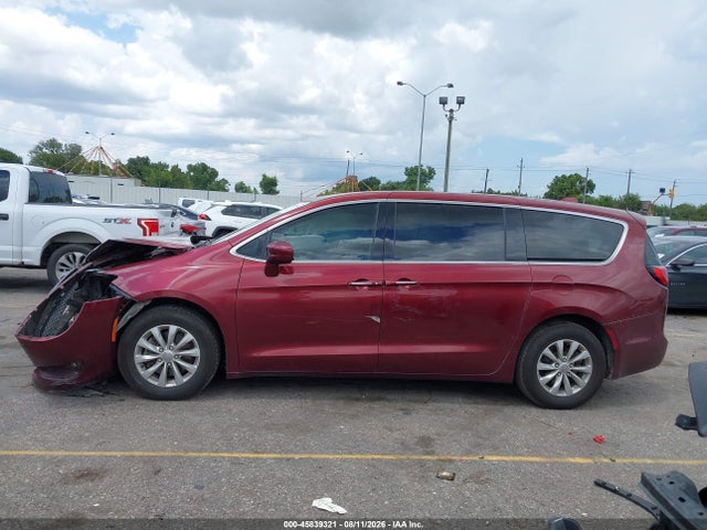 2019 CHRYSLER PACIFICA TOURING PLUS 14