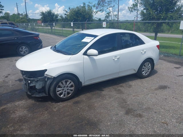صورة 2 لـ 2011 KIA FORTE LX