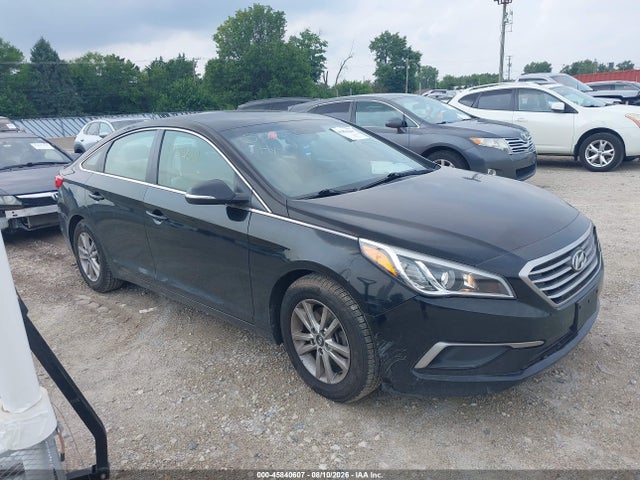 2017 HYUNDAI SONATA SE