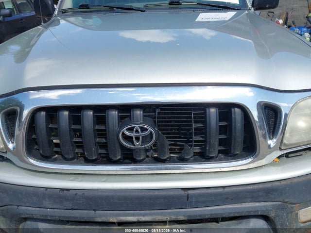 2004 Toyota TACOMA BASE V6 照片 20