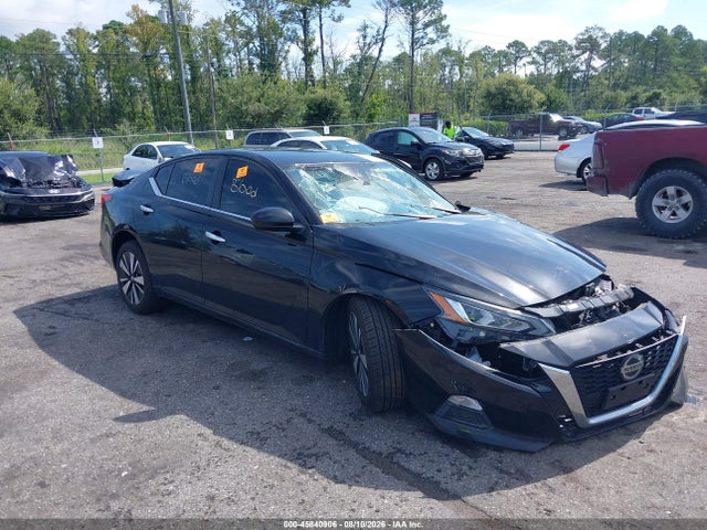 2021 NISSAN ALTIMA SV FWD