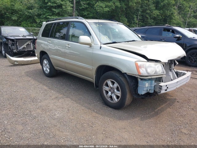 2003 TOYOTA HIGHLANDE V6
