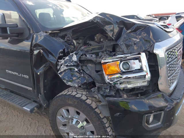صورة 6 لـ 2018 GMC SIERRA 2500HD DENALI