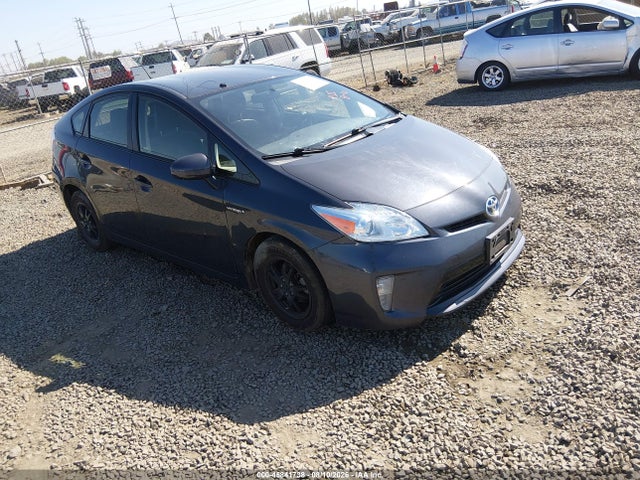 2015 TOYOTA PRIUS TWO