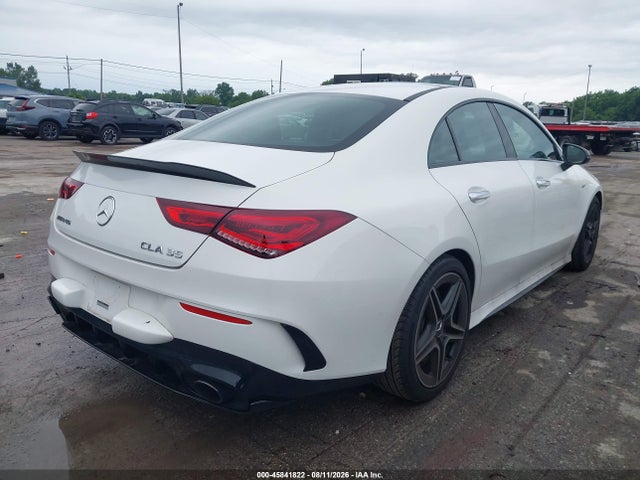 صورة 4 لـ 2022 Mercedes-BENZ AMG CLA 35 4MATIC