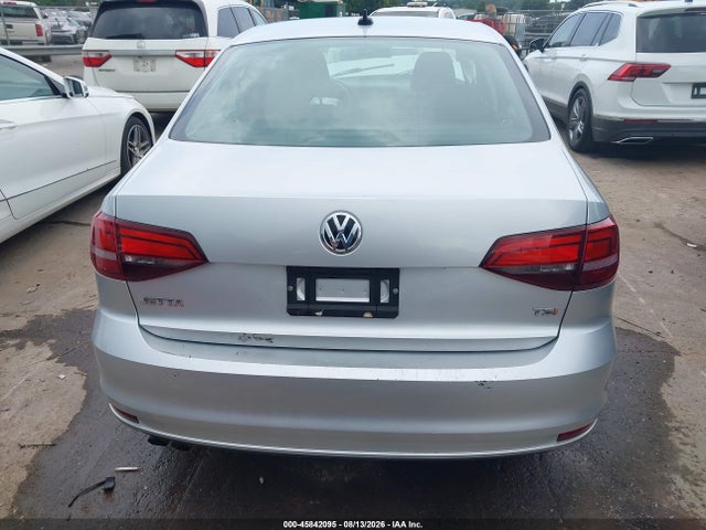 صورة 16 لـ 2016 Volkswagen JETTA 1.4T S