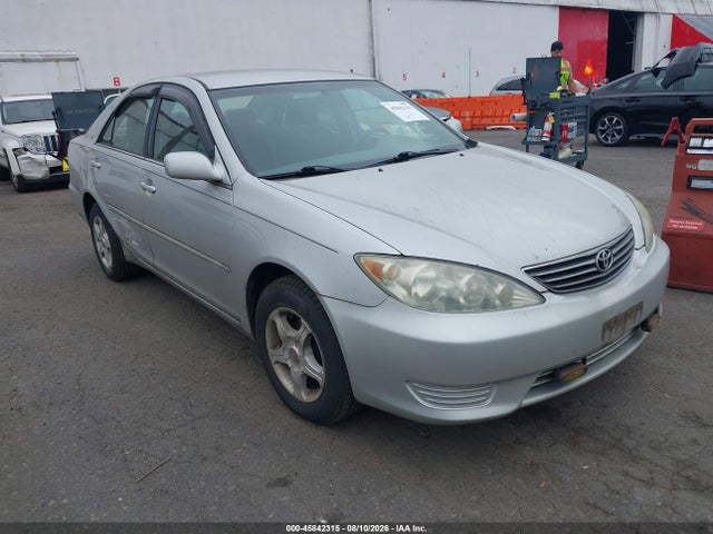2006 TOYOTA CAMRY LE
