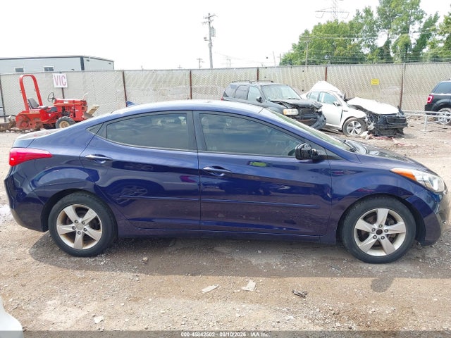 صورة 13 لـ 2013 Hyundai ELANTRA GLS