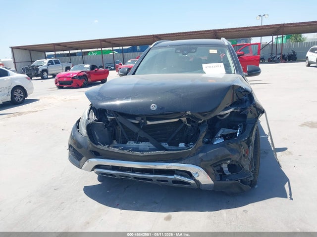 2019 MERCEDES-BENZ GLC 300 6
