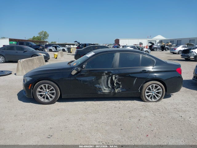 2017 BMW 320I 14