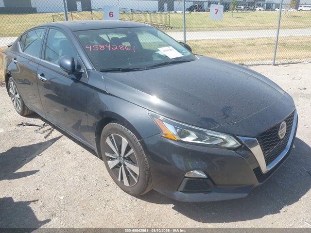 2022 NISSAN ALTIMA SV FWD