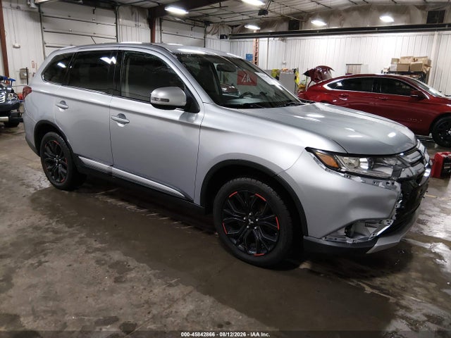 2016 MITSUBISHI OUTLANDER SE