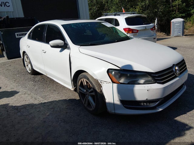 2014 VOLKSWAGEN PASSAT 1.8T SE