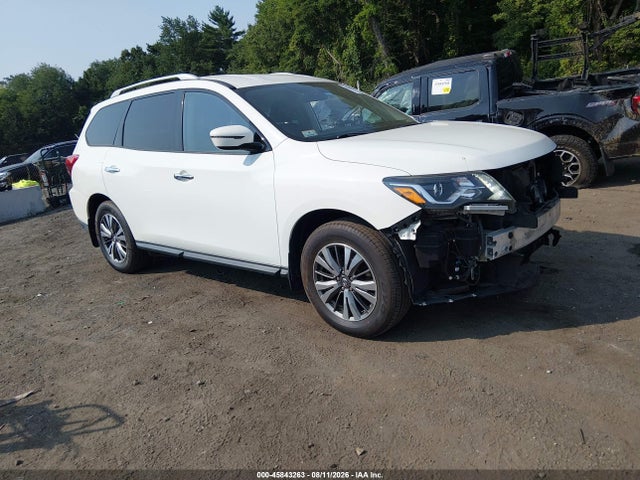 2017 NISSAN PATHFINDE S