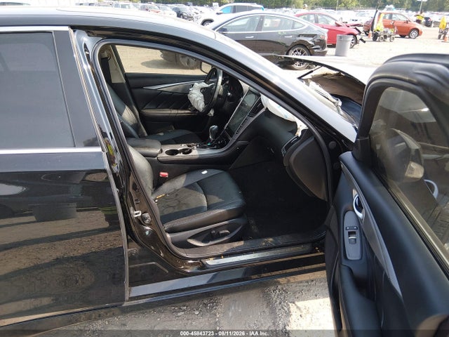 2015 Infiniti Q50 照片 5