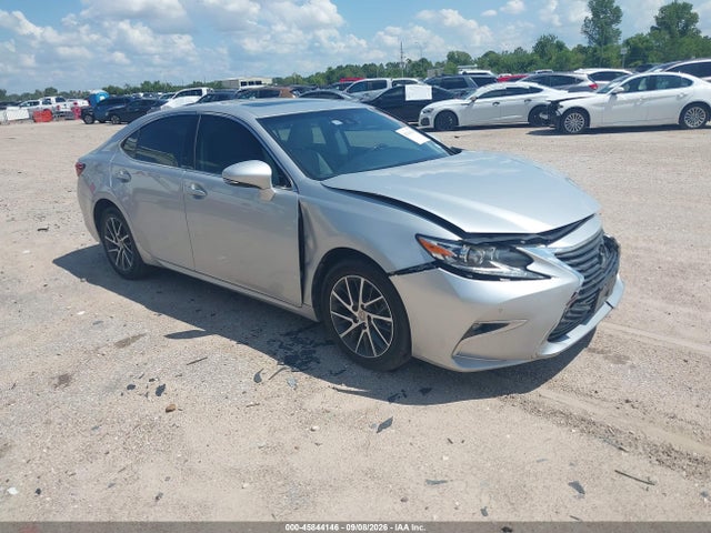 2016 LEXUS ES 