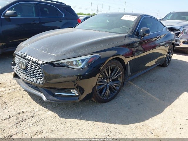 2022 INFINITI Q60 LUXE 2