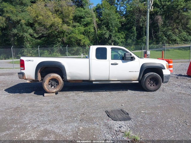 صورة 14 لـ 2009 GMC SIERRA 2500HD WORK TRUCK