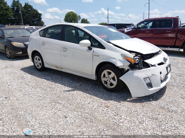 2010 TOYOTA PRIUS III