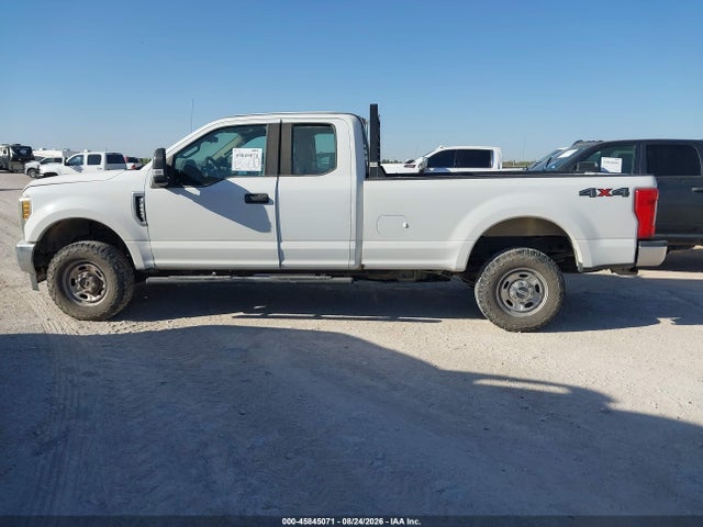 2019 FORD F-250 XL 12